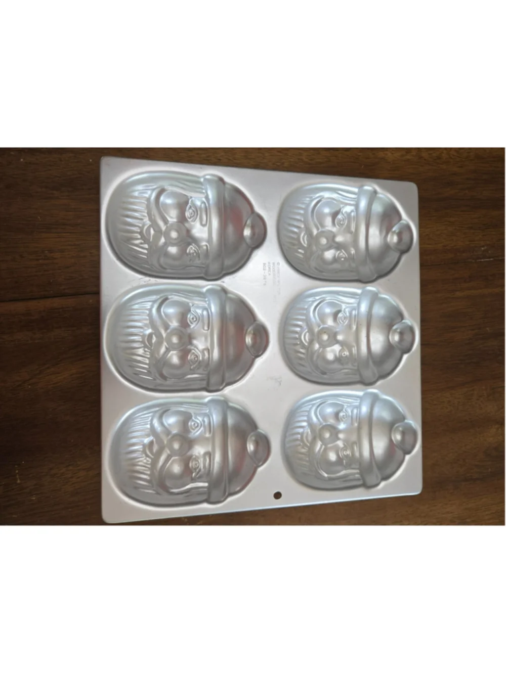 Vtg 1983 Wilton Mini Santa Claus Cake Pan 6 Cavity Mini Mold Aluminum Christmas